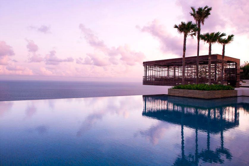The most luxurious splashes worldwide