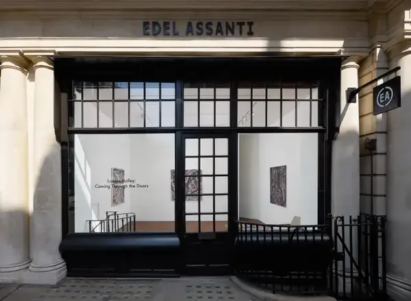 Edel Assanti - Bury St