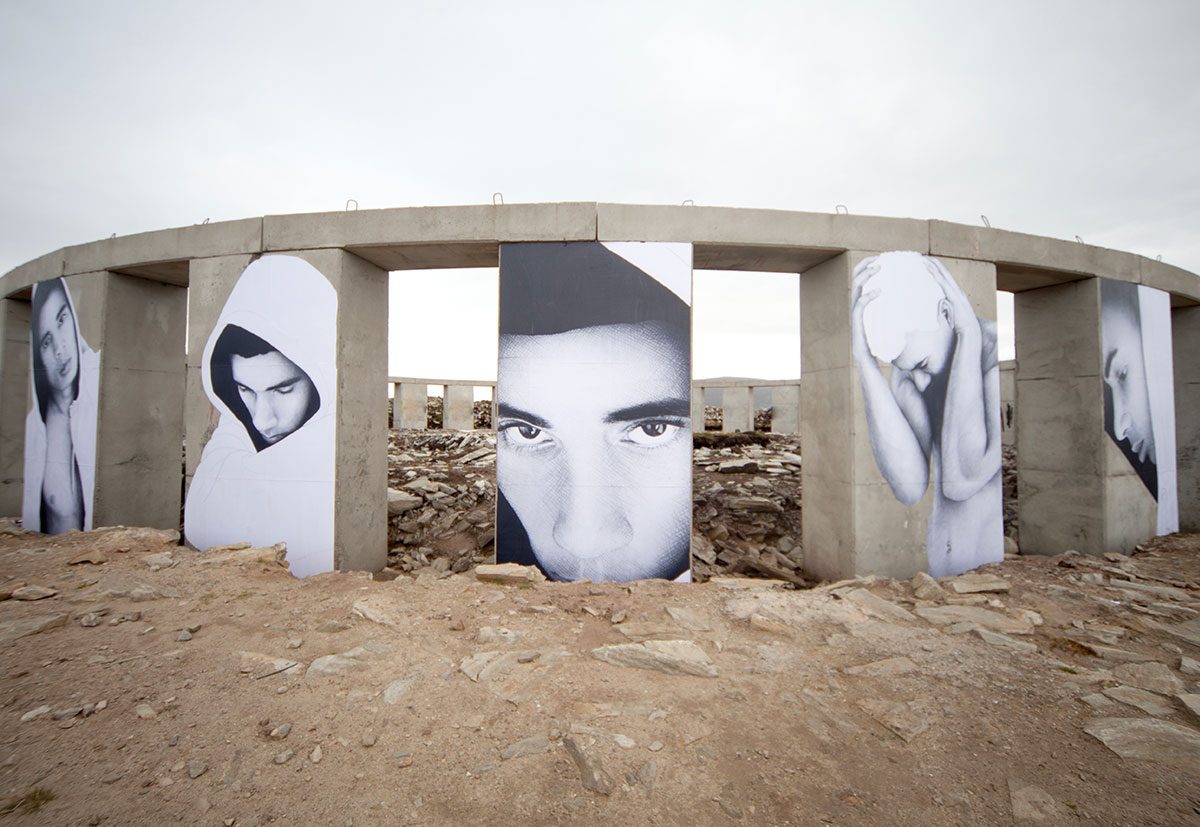 joe caslin achillhenge mural