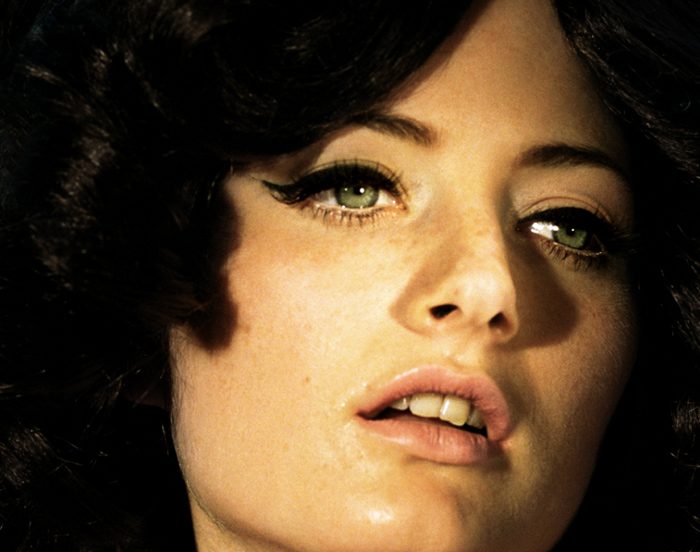 Alex Brager Woman picts