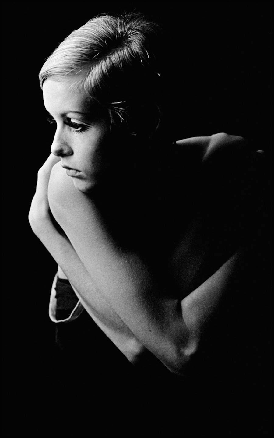 Twiggy by Burt Glinn London 1966